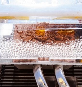 In field tests device harvests water from desert air