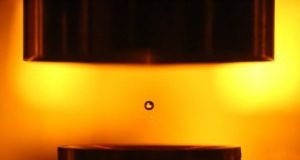 Levitating water droplets with sound waves to improve contaminant detection