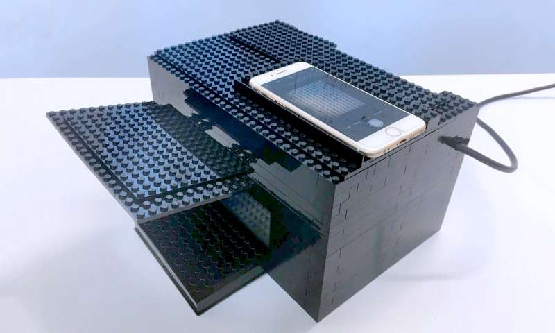 New nerve gas detector built with legos and a smartphone