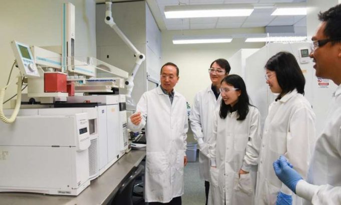 Research group finds way to turn plastic waste products into jet fuel Research group finds way to turn plastic waste products into jet fuel