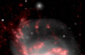 Black hole brings down curtain on jellyfish galaxy’s star turn cropped Black hole brings down curtain on jellyfish galaxys star turn