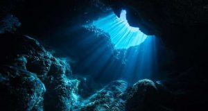 cropped Electricity driven undersea reactions may have been important for the emergence of life