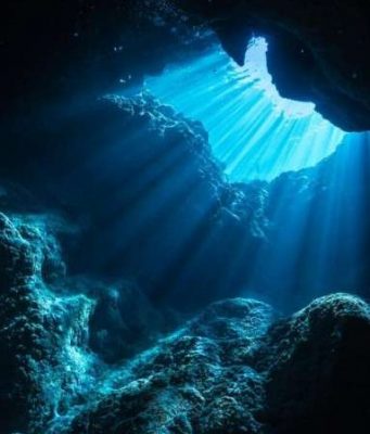 cropped Electricity driven undersea reactions may have been important for the emergence of life