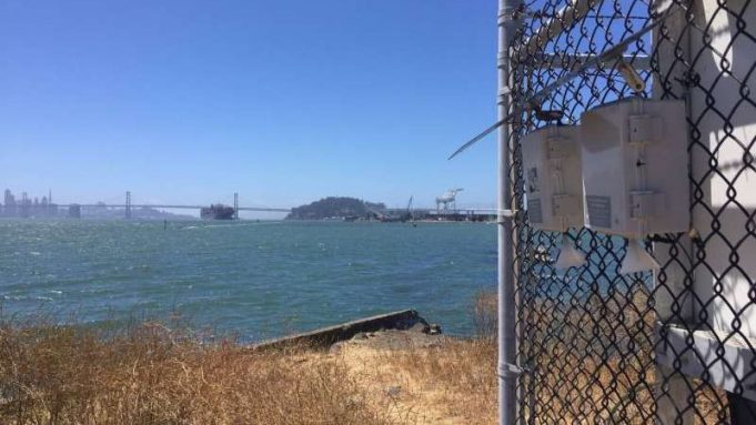 New sensor network reveals telltale patterns in neighborhood air quality cropped New sensor network reveals telltale patterns in neighborhood air quality