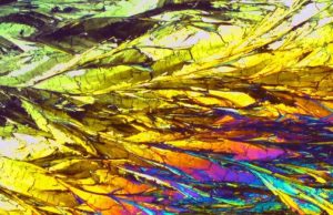 New technique could brighten screens and make smartphone batteries last longer cropped New technique could brighten screens and make smartphone batteries last longer