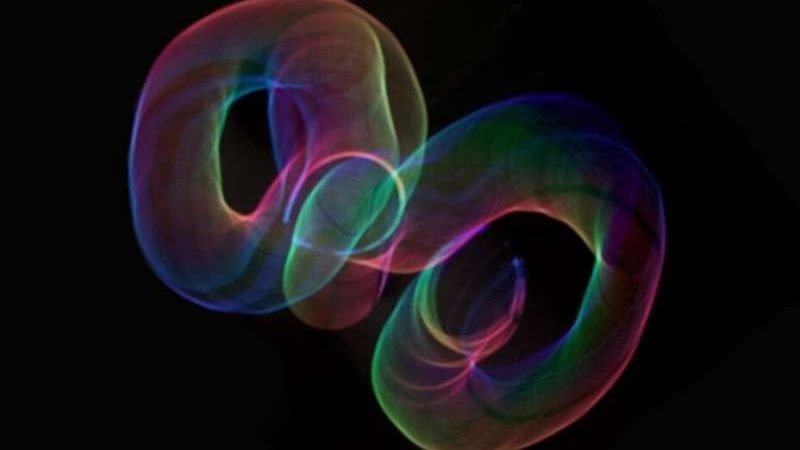 cropped Physicist finds loose thread of string theory puzzle