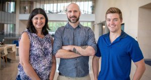 cropped Researchers identify genetic pathway that could enhance survival of coral
