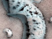 Silica aerogel could make Mars habitable cropped Silica aerogel could make Mars habitable