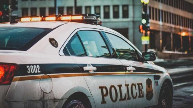 cropped White police officers are not more likely to shoot minorities cropped White police officers are not more likely to shoot minorities