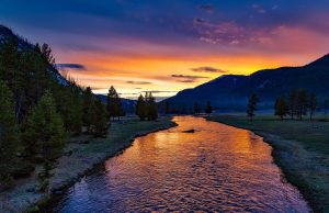 Mantle rock behind Yellowstone’s supereruptions extends to Northern California cropped Mantle rock behind Yellowstones supereruptions extends to Northern California