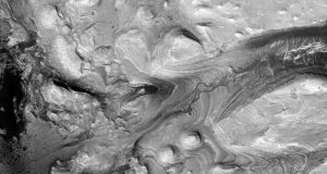 cropped Salt deposits on Mars hold clues to sources of ancient water