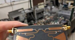 Researchers produce synthetic Hall Effect to achieve one way radio transmission