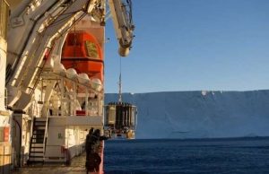 Dense Antarctic water returning to the Atlantic cropped Dense Antarctic water returning to the Atlantic
