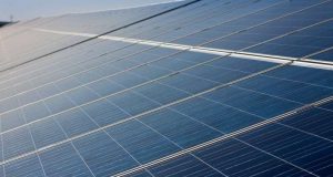 cropped Discovery challenges accepted rule of organic solar cell design