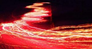 cropped Eminent scientists 160 year old theories aid light wave discovery