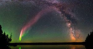 cropped Its not aurora its STEVE