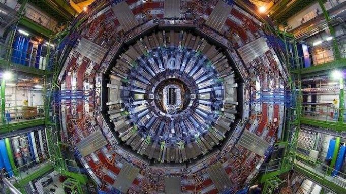 Near misses at Large Hadron Collider shed light on the onset of gluon-dominated protons cropped Near misses at Large Hadron Collider shed light on the onset of gluon dominated protons