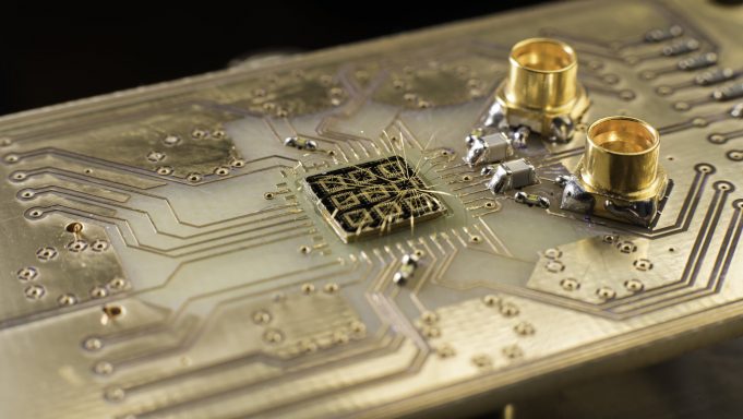 New research brings scientists one step closer to a fully functioning quantum computer cropped New research brings scientists one step closer to a fully functioning quantum computer