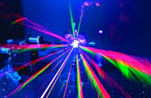 Scientists create a nanomaterial that is both twisted and untwisted at the same time cropped Scientists create a nanomaterial that is both twisted and untwisted at the same time