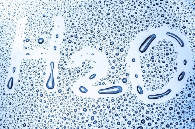 It takes two—a two atom catalyst that is—to make oxygen from water