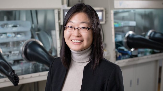 cropped Researchers repurpose failed cancer drug into printable semiconductor
