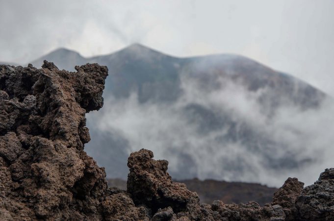 Carbon emissions from volcanic rocks can create global warming