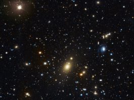 Heavyweight in the heart of the Abell 85 central galaxy