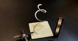 Tiny magnetic particles enable new material to bend twist and grab
