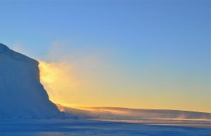 Antarctic waters: Warmer with more acidity and less oxygen Antarctic waters Warmer with more acidity and less oxygen