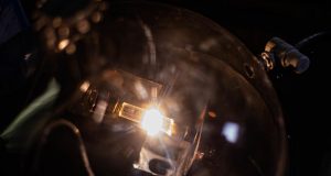 Lab turns trash into valuable graphene in a flash