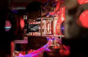 On the way to quantum networks On the way to quantum networks