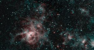 Tarantula Nebula spins web of mystery in Spitzer image scaled