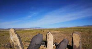 5200 year old grains in the eastern Altai Mountains redate trans Eurasian crop exchange
