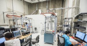 Quantum researchers able to split one photon into three