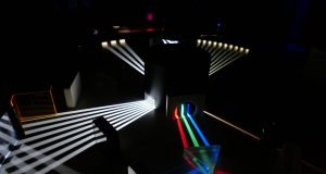 Researchers demonstrate optical backflow of light