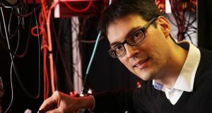 Single atom probe uses quantum information for the first time