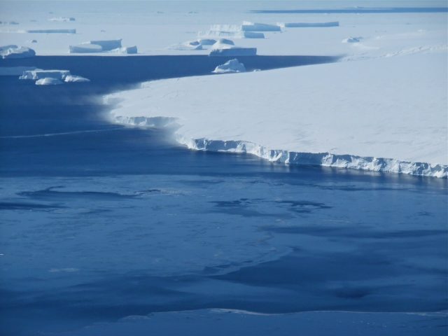 Warming oceans could cause Antarctic Ice Sheet collapse sea level rise scaled Warming oceans could cause Antarctic Ice Sheet collapse sea level rise scaled