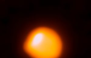 Physicists model the supernovae that result from pulsating supergiants like Betelgeuse Physicists model the supernovae that result from pulsating supergiants like Betelgeuse
