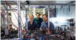 Quantum entangled light from a vibrating membrane