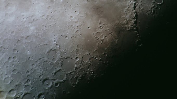 Study suggests Earth and Moon not identical oxygen twins Study suggests Earth and Moon not identical oxygen twins