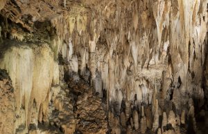 What causes an ice age to end? What causes an ice age to end