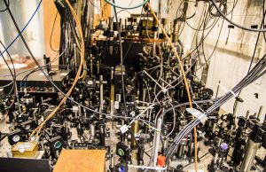 Quantum copycat: Researchers find a new way in which bosons behave like fermions Quantum copycat Researchers find a new way in which bosons behave like fermions