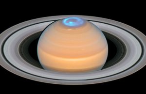 What makes Saturn’s atmosphere so hot What makes Saturns atmosphere so hot