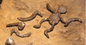 Miniature rock art expands horizons
