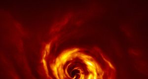Very Large Telescope sees signs of planet birth