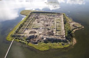 Radiocarbon dating pins date for construction of Uyghur complex to the year 777 Radiocarbon dating pins date for construction of Uyghur complex to the year 777