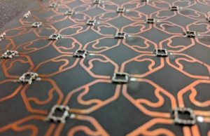 Signatures of fractional electronic charge observed in topological insulators Signatures of fractional electronic charge observed in topological insulators