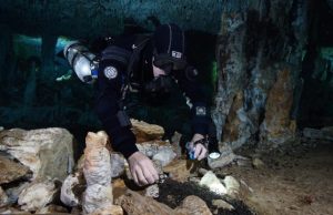 Divers uncover mysteries of earliest inhabitants of Americas deep inside Yucatan caves Divers uncover mysteries of earliest inhabitants of Americas deep inside Yucatan caves