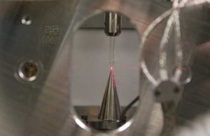 Electron movements in liquid measured in super slow motion