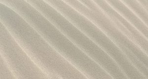 Glass molecules can act like sand when jammed study finds